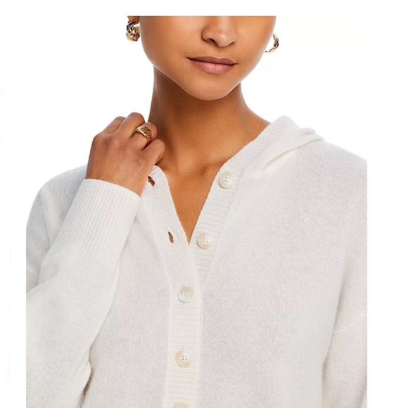 Luxurious 100% Cashmere Hooded Henley Sweater By Aqua in Blue - Picture 4 of 7